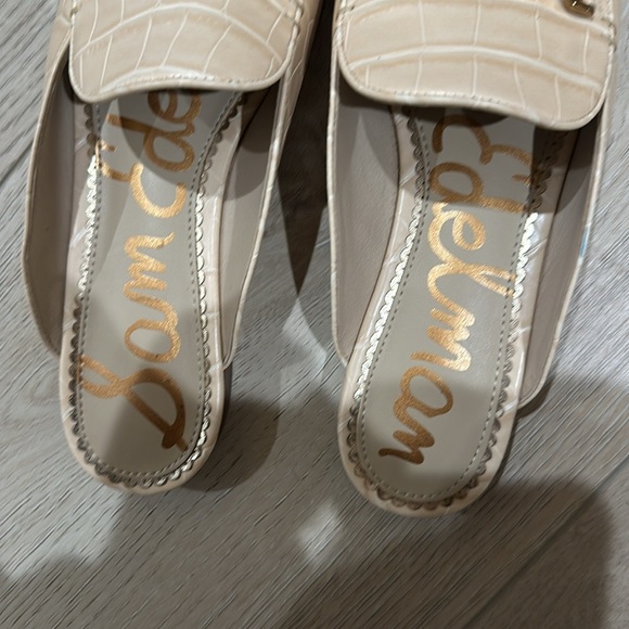 Sam Edelman Linnie Flat Mules - Picture 5 of 7